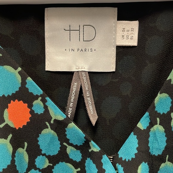 Anthropologie Faux Wrap Dress. Size 0. Teal floral print. - Picture 3 of 6